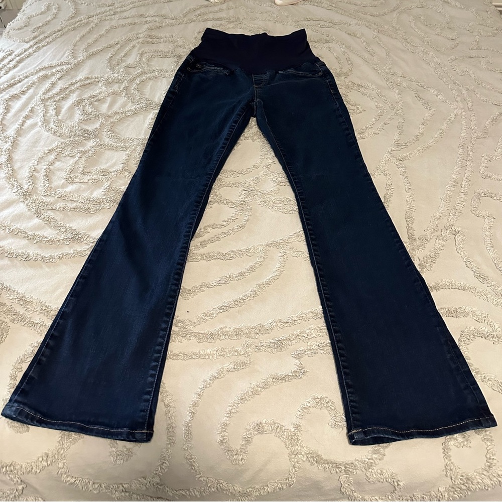 Gap Maternity Jeans Size 10. Dark Denim Boot Cut Jeans. Excellent condition.